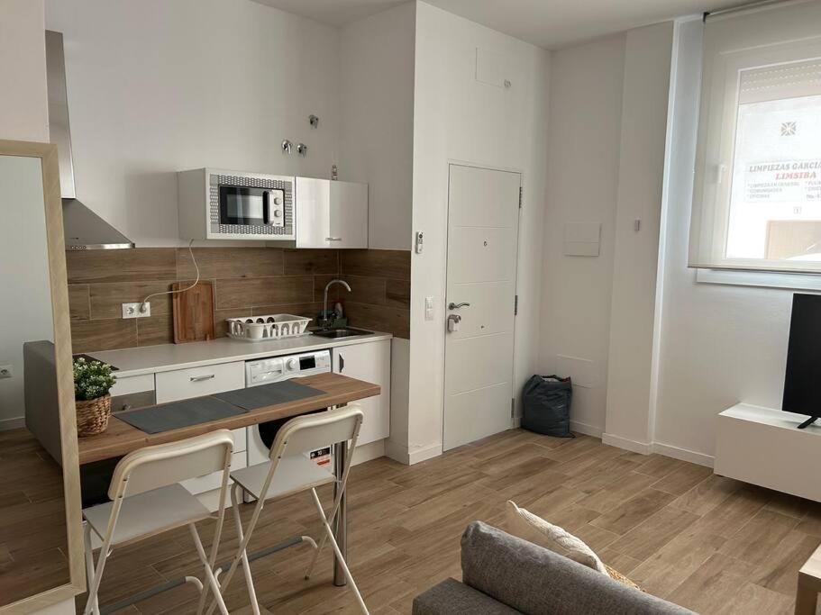 Estudio Carretera Cadiz Málaga Eksteriør bilde